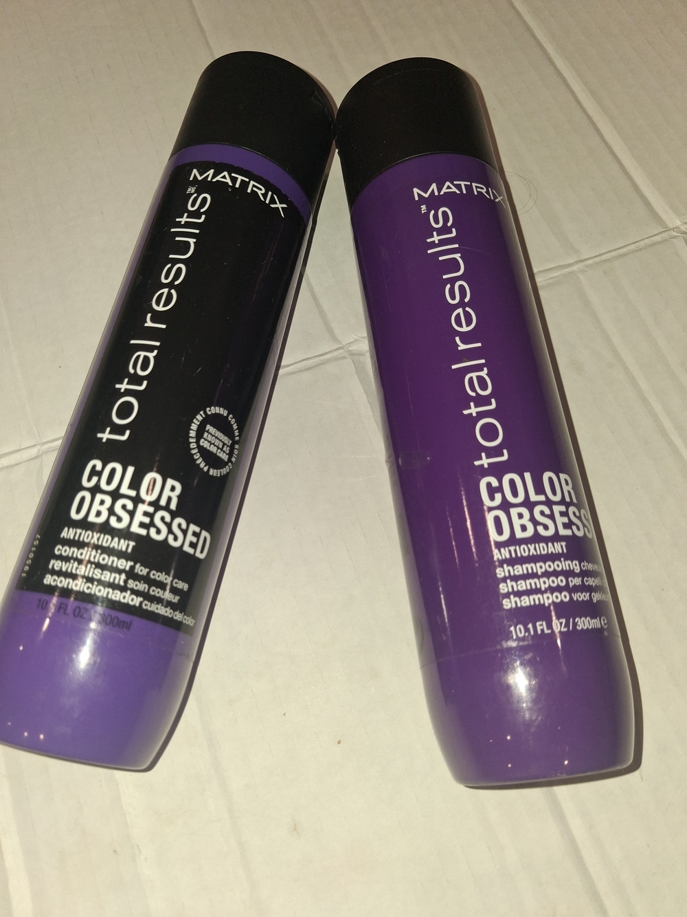 Matrix Total Results Color Obsessed Shampoo and Conditioner bottles.

This duo i